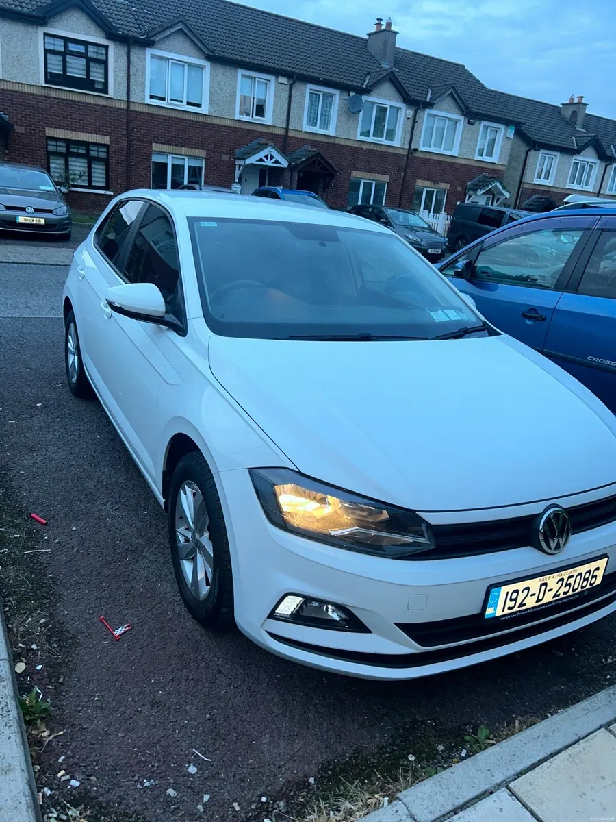 2019 (192) Volkswagen Polo - Image 2
