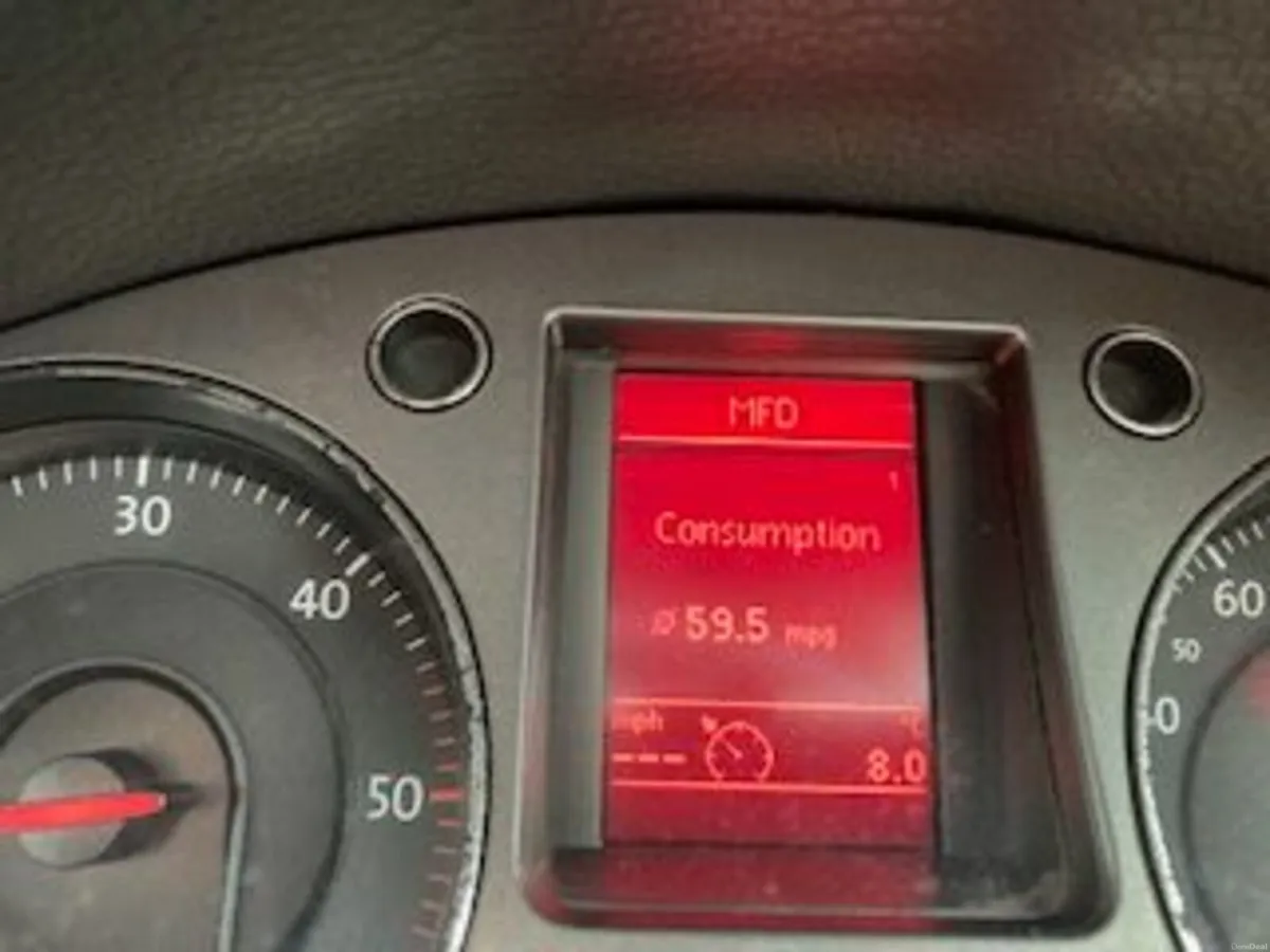 VW Passat 2008 2.0L TDI Bluemotion (NCT FEB 2027) - Image 4