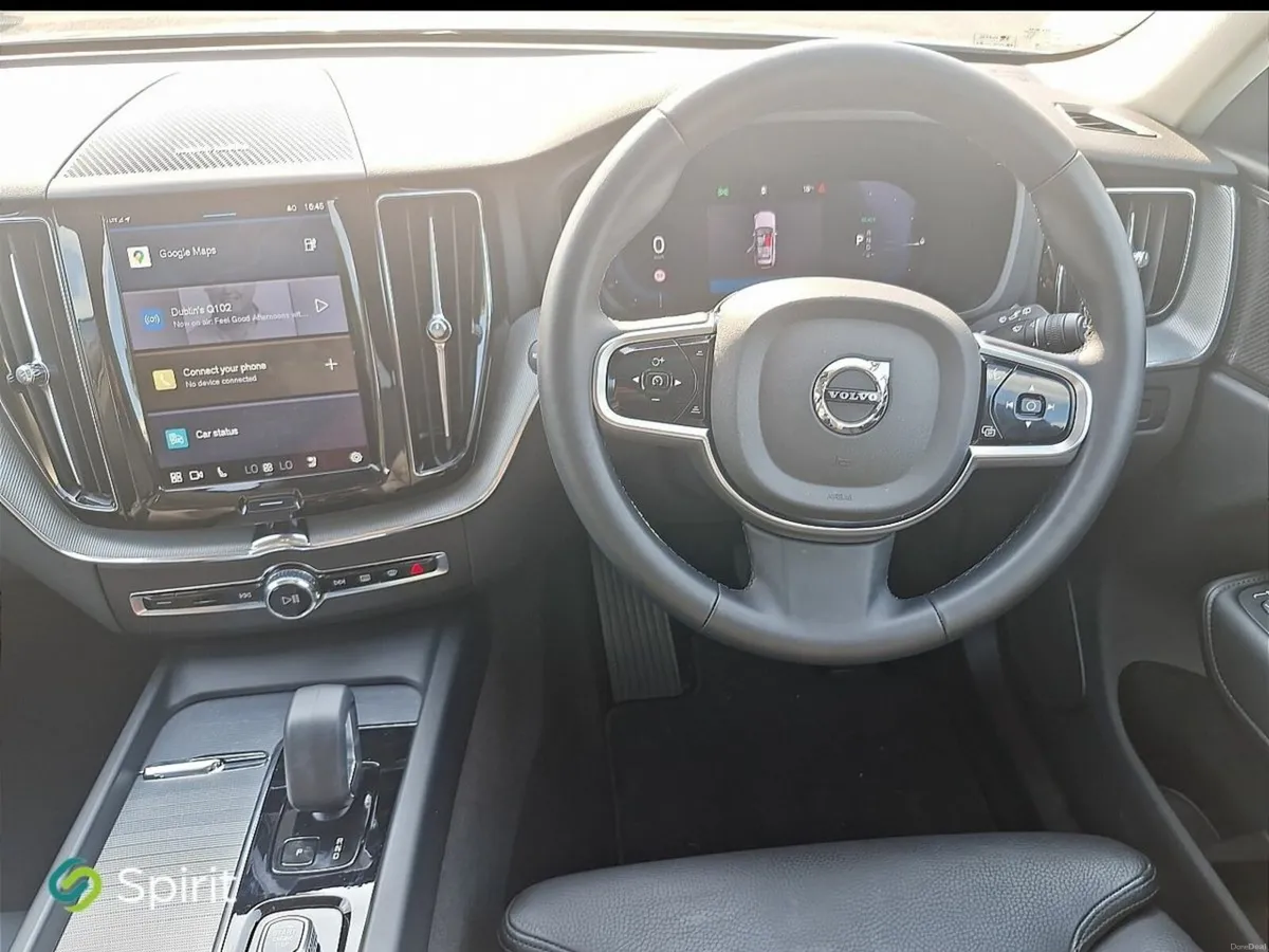 Volvo XC60 T6 "Plug In Hybrid" AWD, Plus (Dark The - Image 4