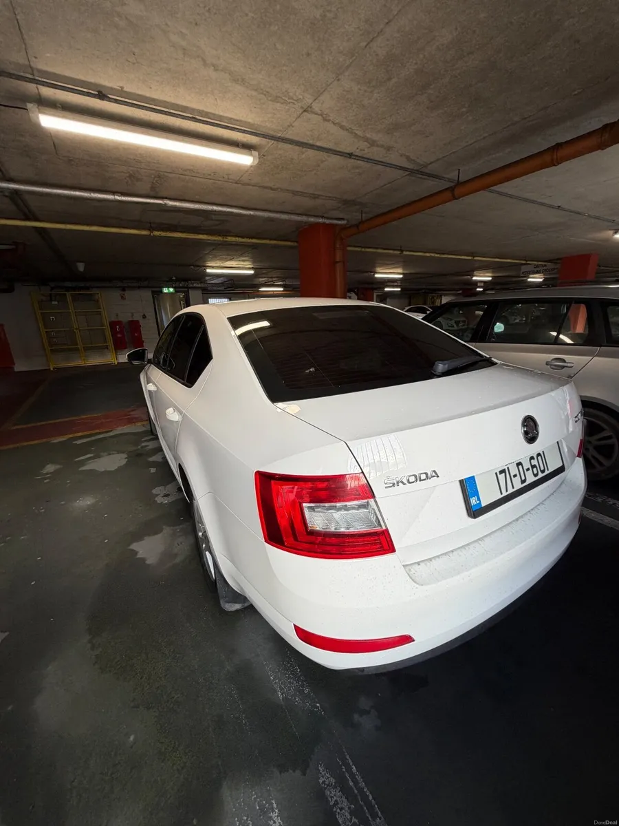 Skoda Octavia 2017 - Image 4