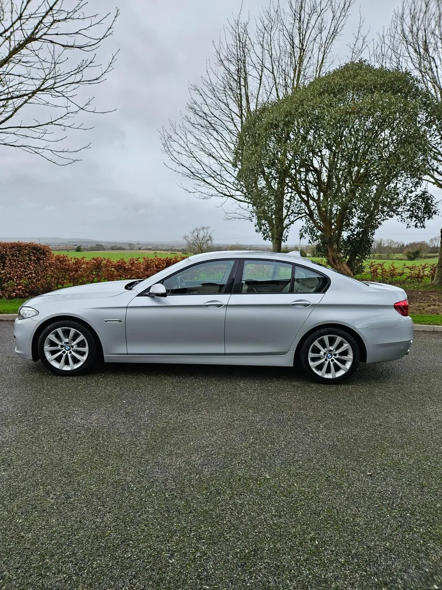 BMW 5-Series 2014 - Image 3