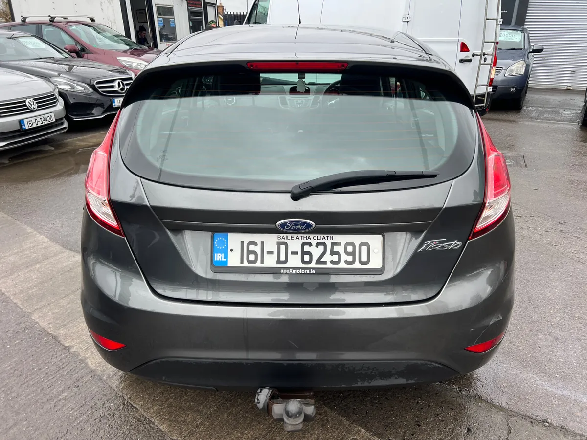 Ford Fiesta 2016 1.5 TDCi 75PS Zetec - Image 4