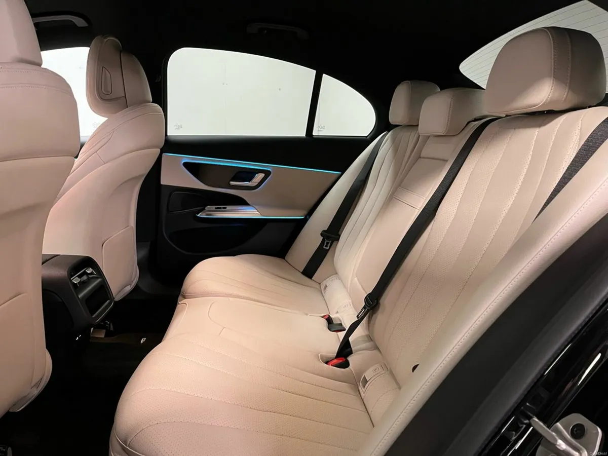 Mercedes-Benz E-Class 300de AMG - 20 Inch Alloys - - Image 4