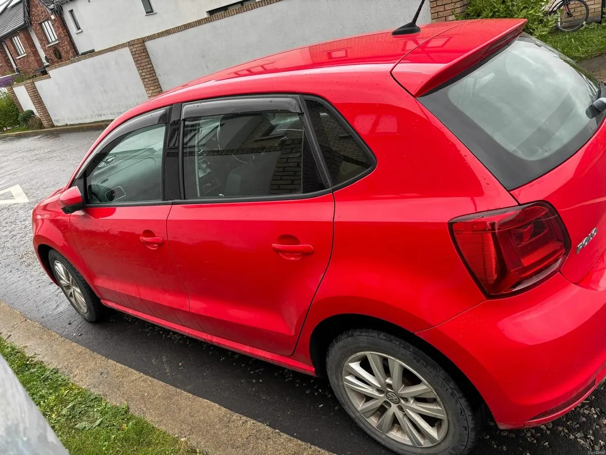 Volkswagen Polo 2016 - Image 1