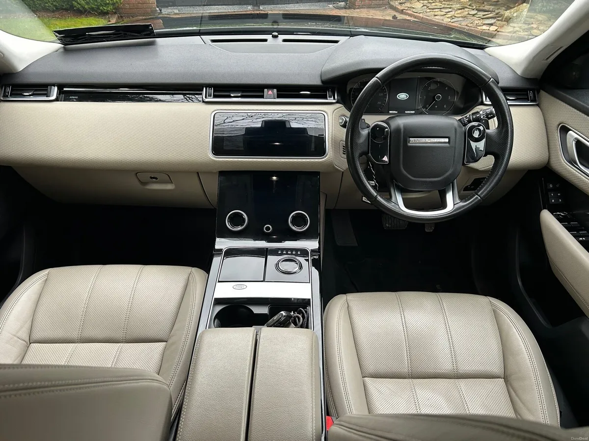 2020 LandRover Velar New NCT 1/28 Tax 4/26 €25750 - Image 3