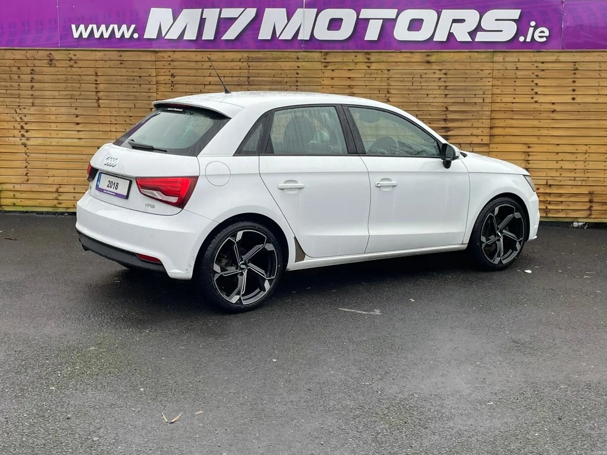 AUDI A1 SPORTSBACK 1.0 TFSI - Image 5