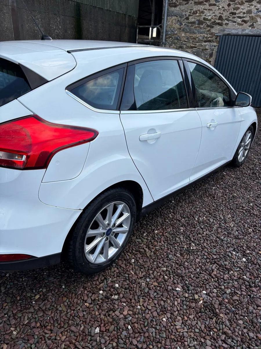 2015 Ford Focus - Image 3