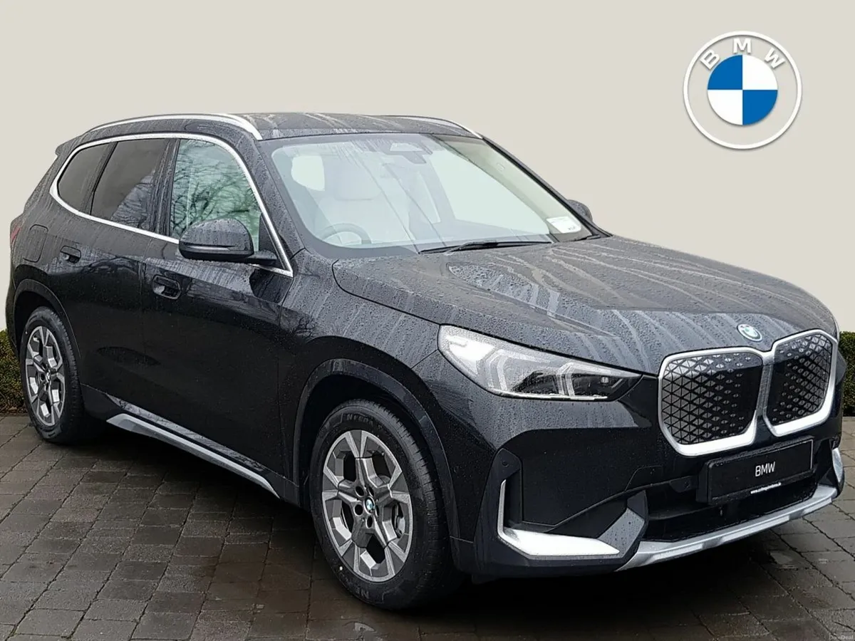 BMW iX1 eDrive20 xLine - Image 1