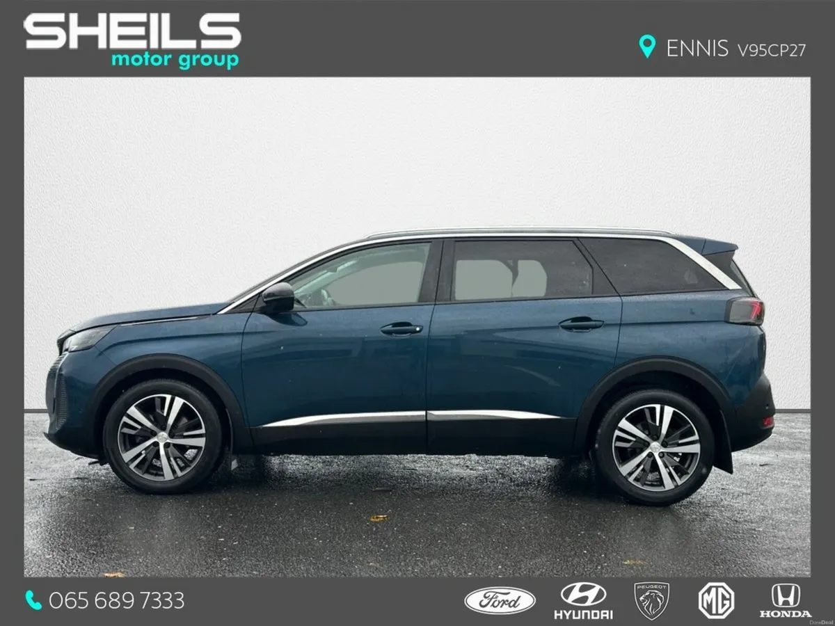 Peugeot 5008 1.5 Diesel Allure 130BHP *7 Seater* - Image 6