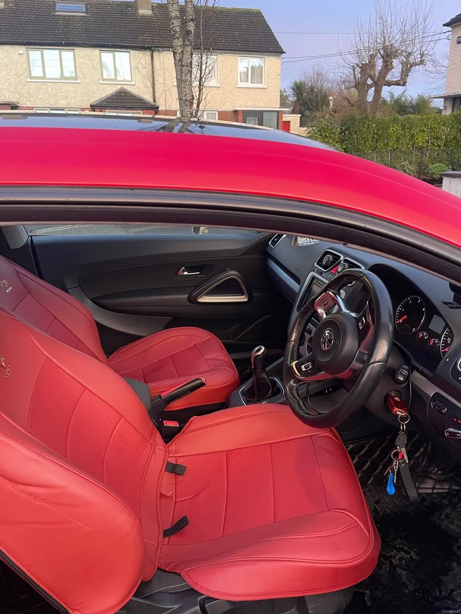 Volkswagen Scirocco 2.0L Diesel - Image 2