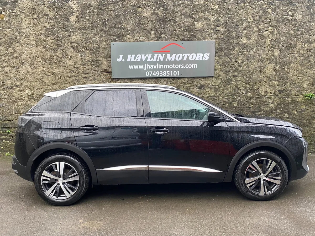 Peugeot 3008 2022 - Image 3