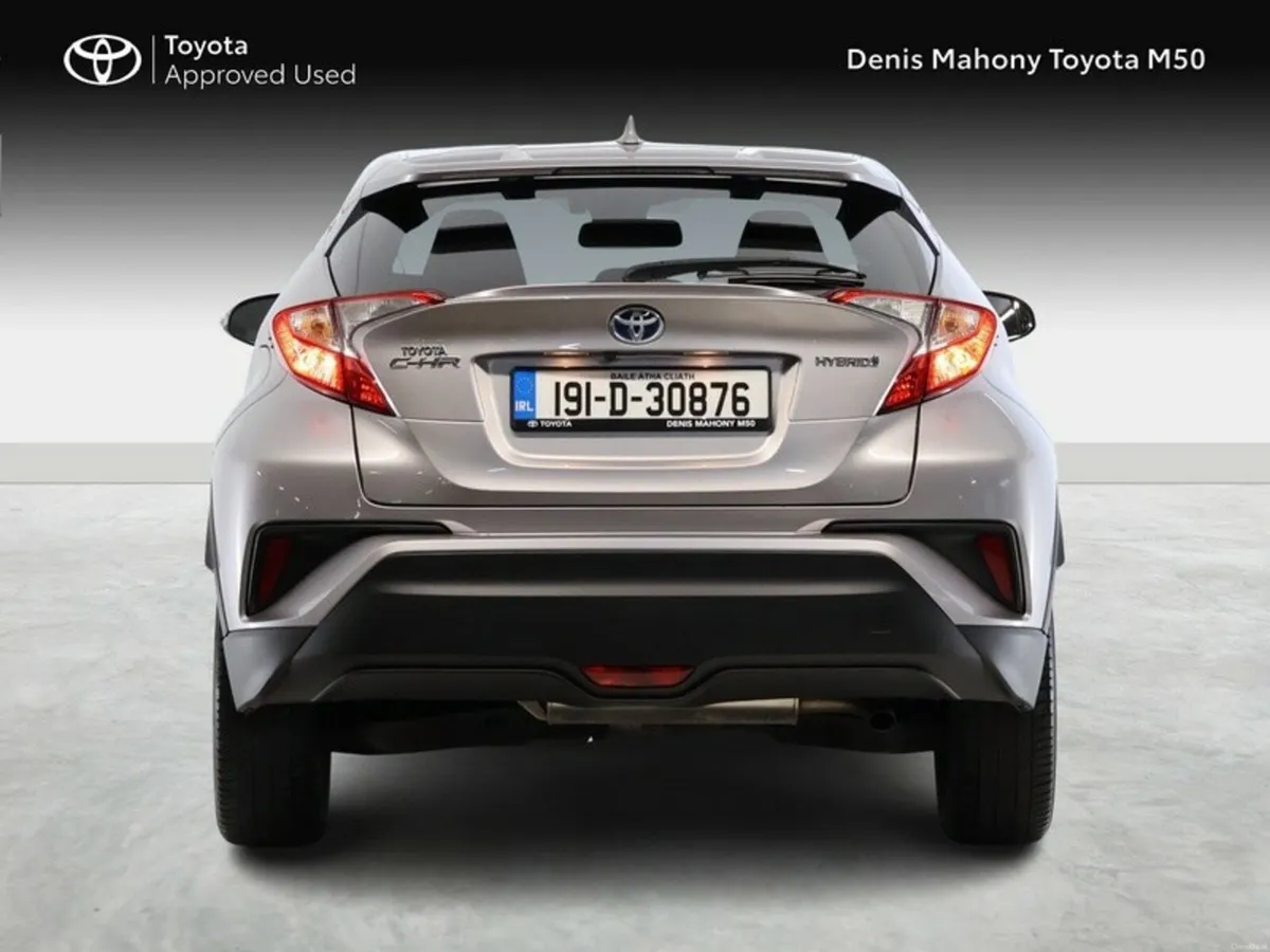 Toyota C-HR Sport Hybrid - Image 4