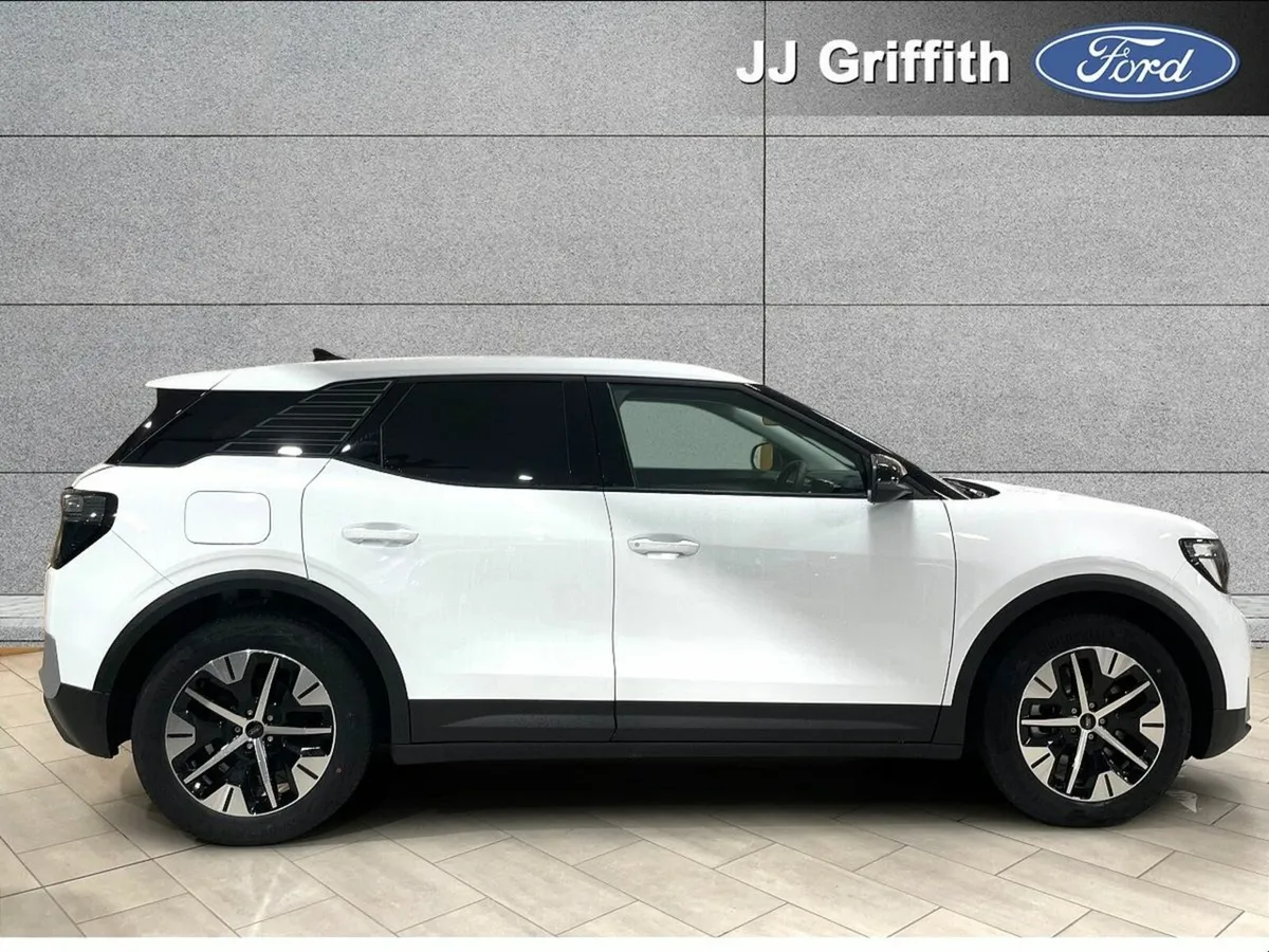 Ford Explorer Commercial 2-Seat 77KWH 600KM Range - Image 3