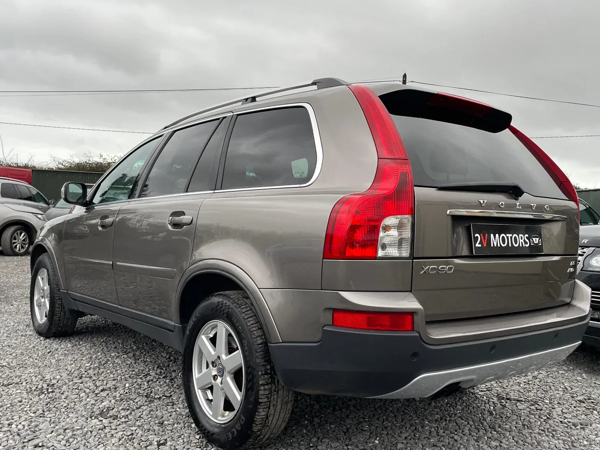 🔵 Volvo XC90 2.4 D5 182BHP  7 Seater - Image 4