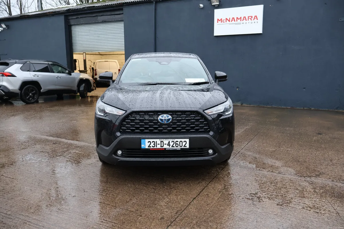 Toyota Corolla Cross Luna Exceptional Condition! - Image 4