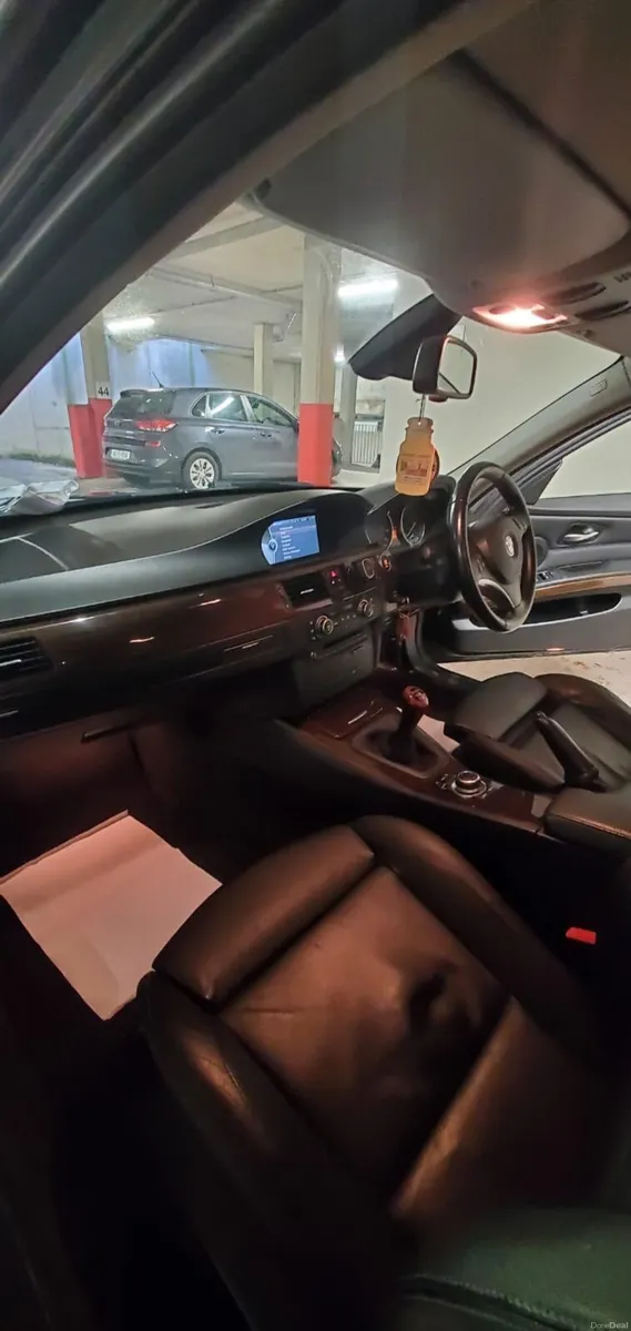 BMW - Image 6