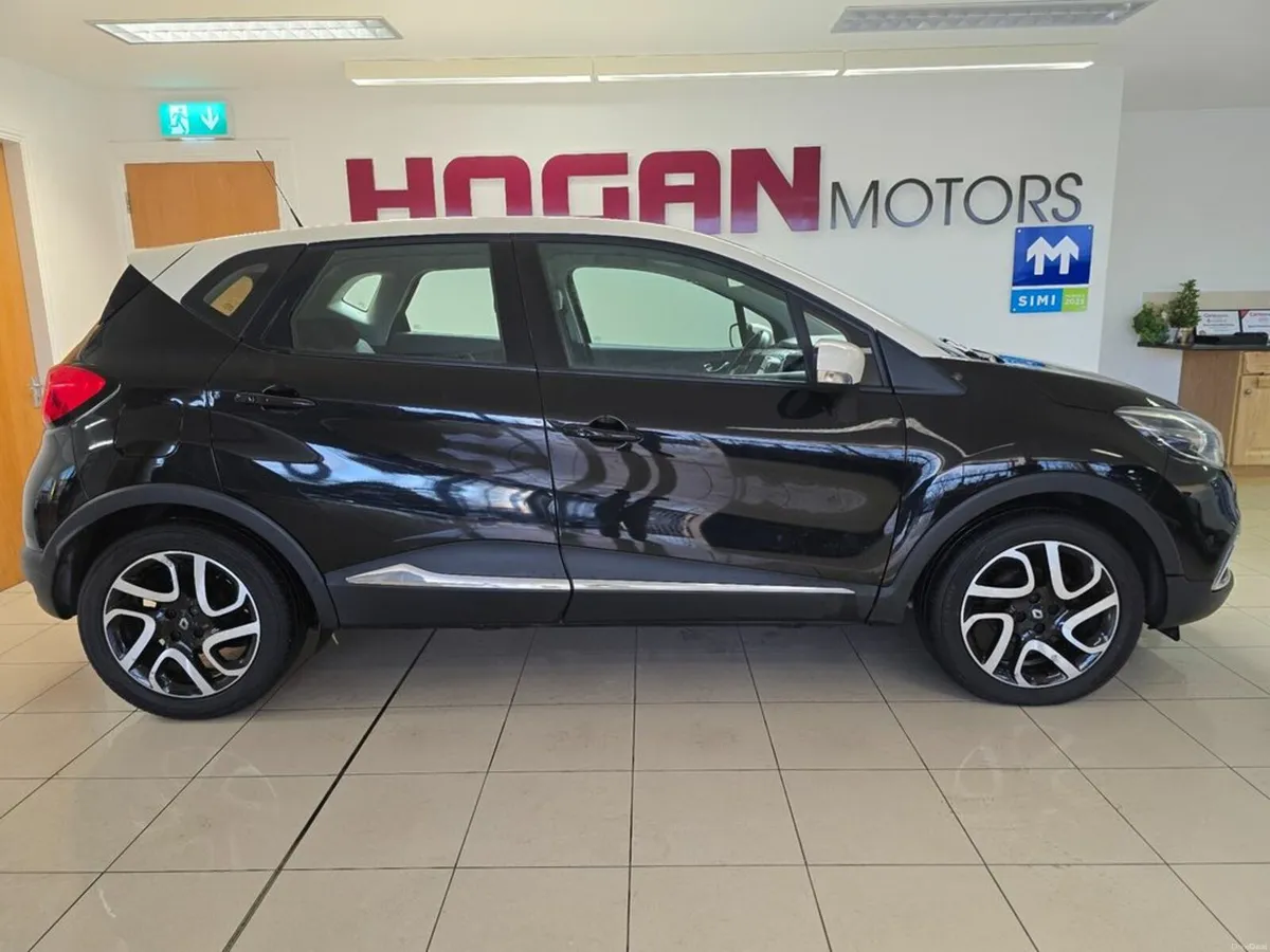 Renault Captur Dynamique Media Nav 1.0 Petrol 5DR - Image 3