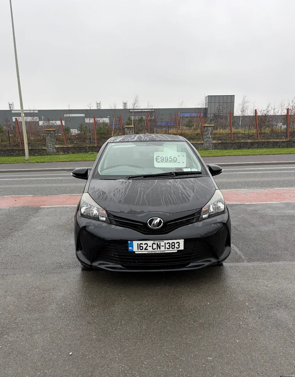 2016 Toyota Vitz(Yaris)1.0 Auto LOW KMS - Image 2