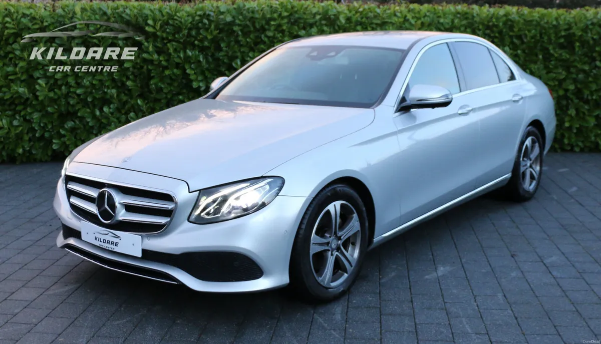 MERCEDES-BENZ E220D - Image 2