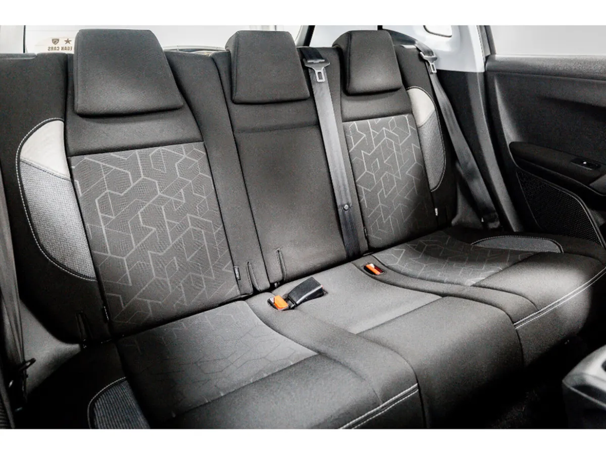 Peugeot 2008 Active 1.2 Petrol 80HP - Image 4