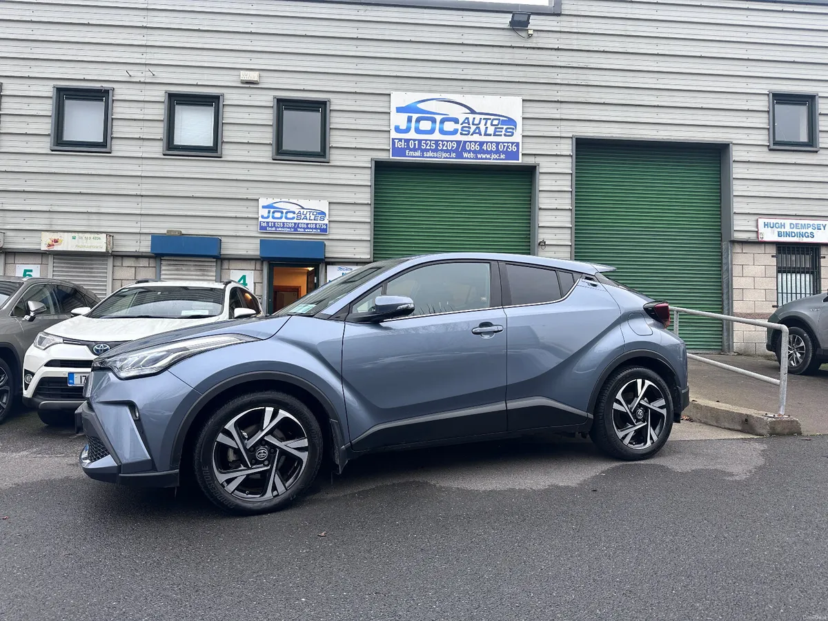 Toyota C-HR 1.8 Hybrid Sport, 2023 - Image 1