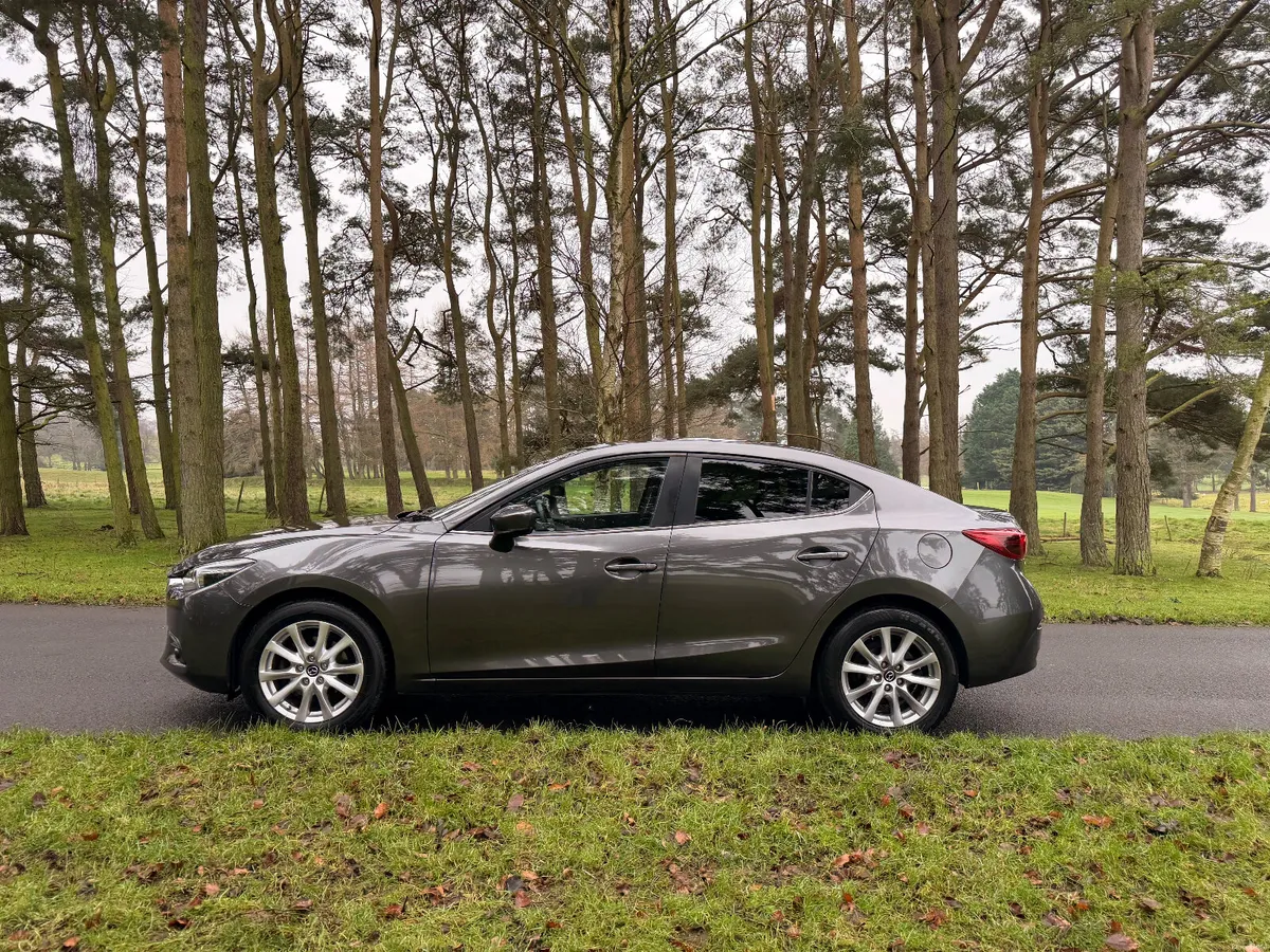 Mazda 3 1.5 Diesel 2018 - Image 4