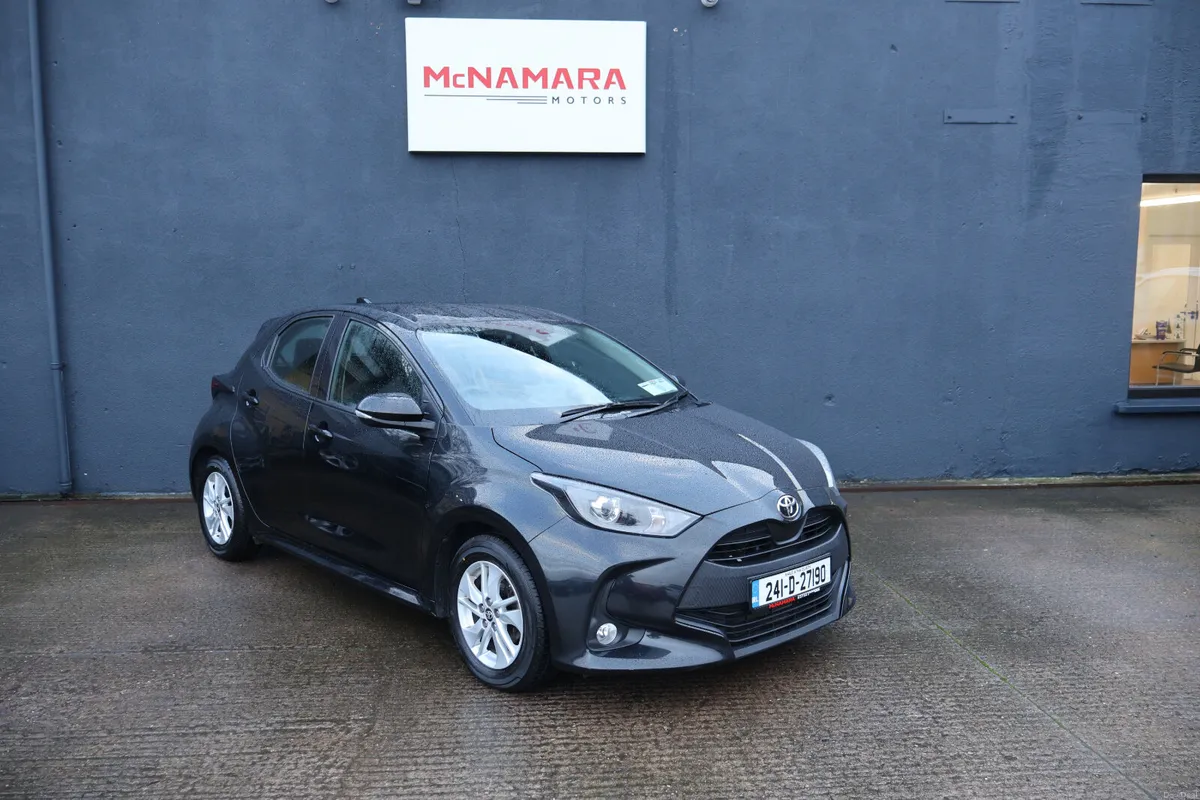 Toyota Yaris Luna Manual Great Spec & Value! - Image 1
