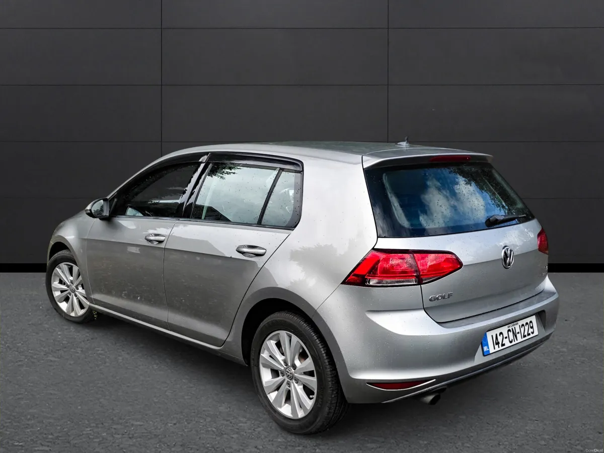 Volkswagen Golf 1.2 DSG  1 Year warranty a - Image 4