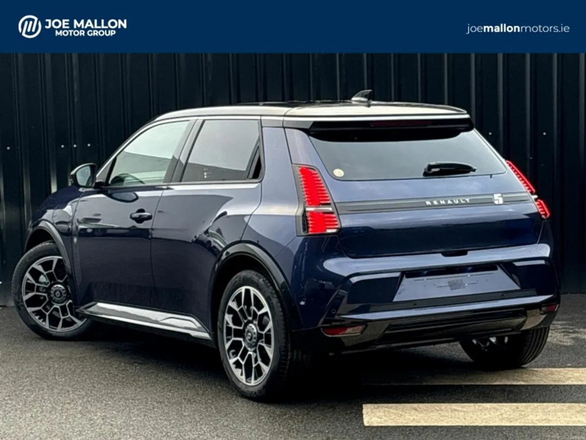 Renault 5 Roland Garros 52kWh 150hp - Image 2