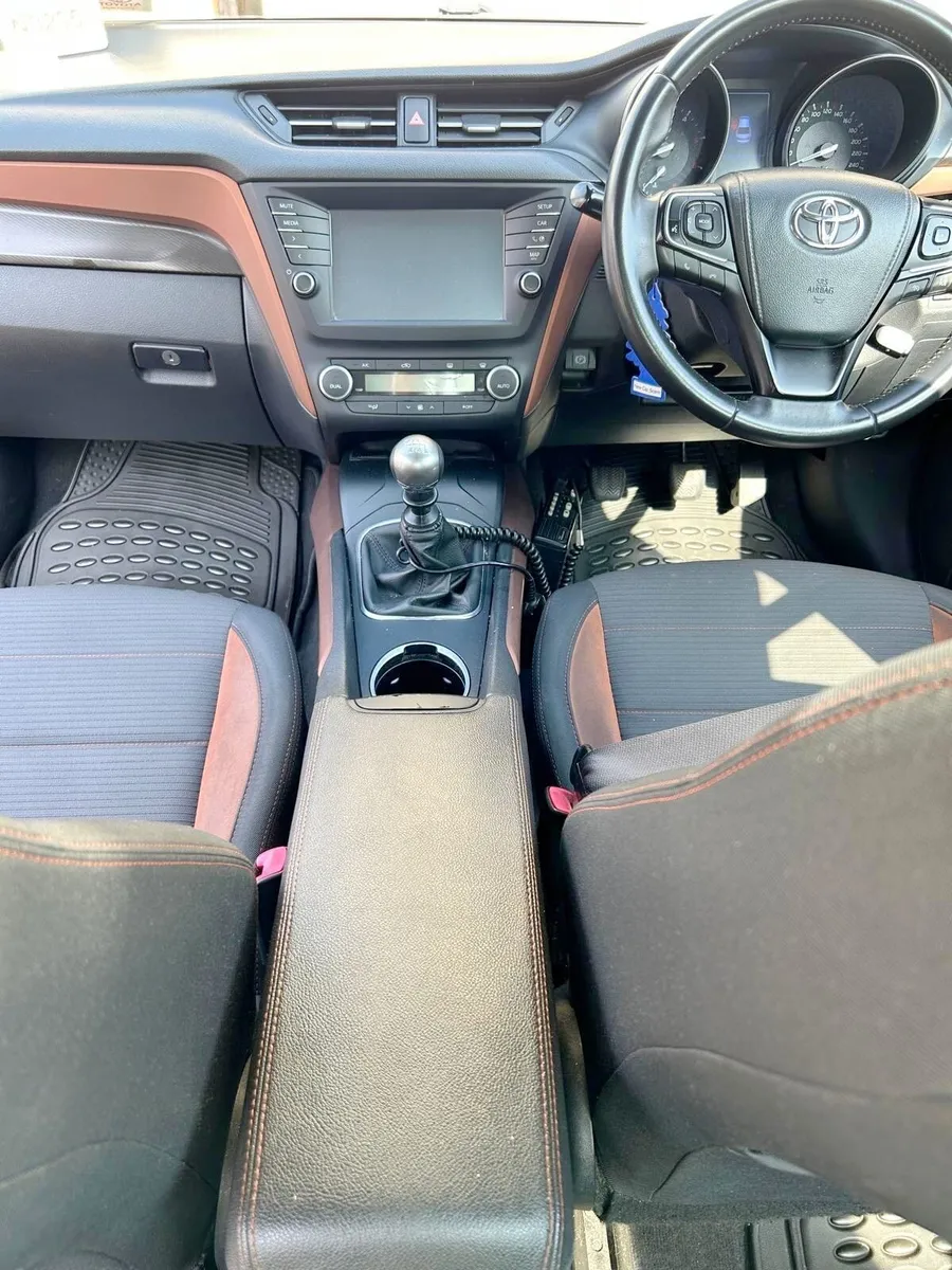 Taxi For Sale or Rent Toyota Avensis Ready - Image 2