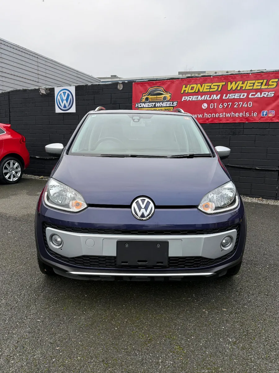 2016 VOLKSWAGEN  UP! 1.0 PETROL AUTOMATIC - Image 2