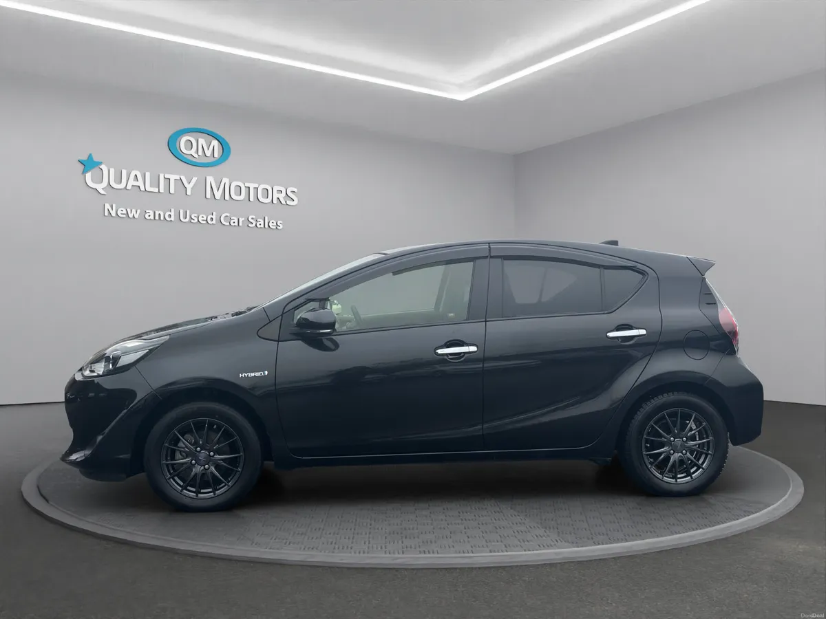 2019 TOYOTA AQUA (S114) - Image 4