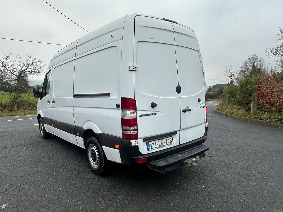 13 Mercedes sprinter - Image 4