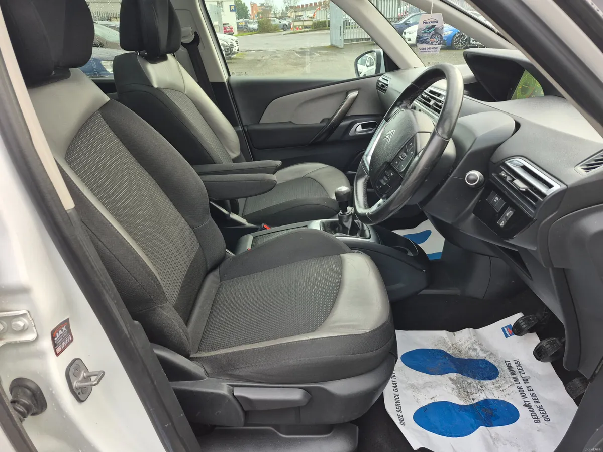 Citroen C4 picasso 1.6hdi special edition 2016 - Image 6