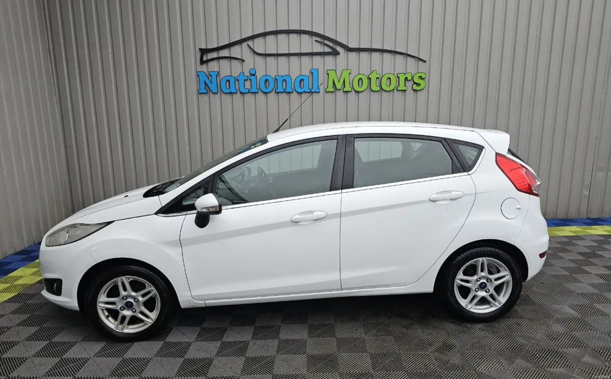 2014 Ford Fiesta 1.0 Petrol Zetec - Image 6