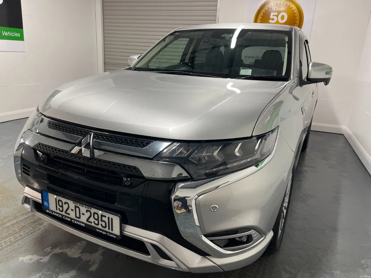 192 Mitsubishi Outlander Hybrid 2.4 Phev Automatic - Image 4