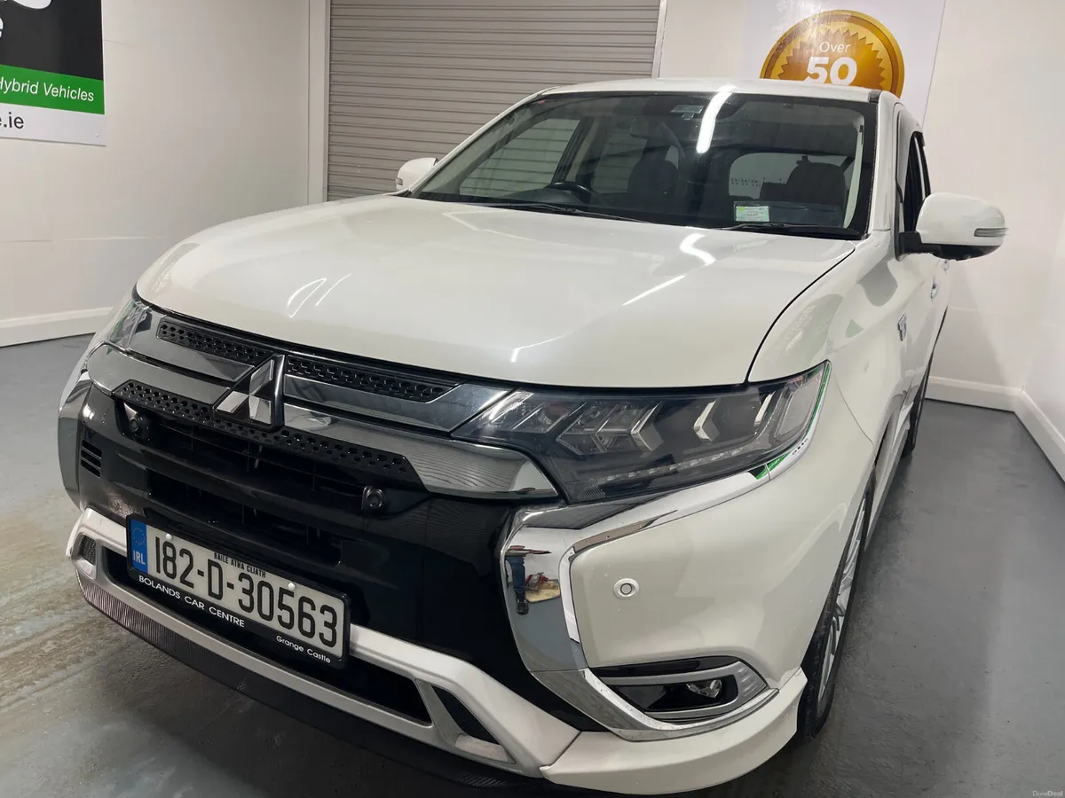 182 Mitsubishi Outlander Hybrid 2.4 Phev Automatic - Image 4
