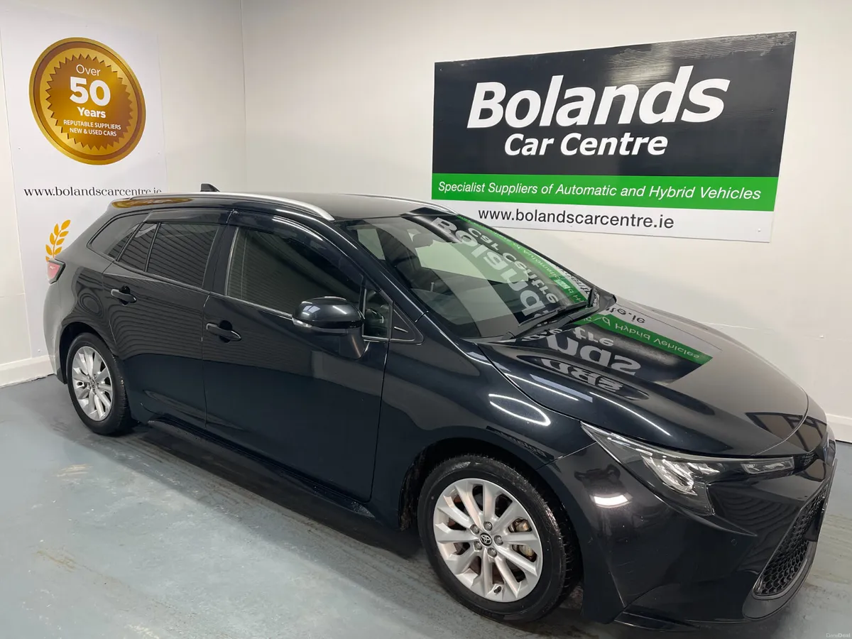 211 Toyota Corolla Hybrid 1.8 Automatic Touring - Image 2