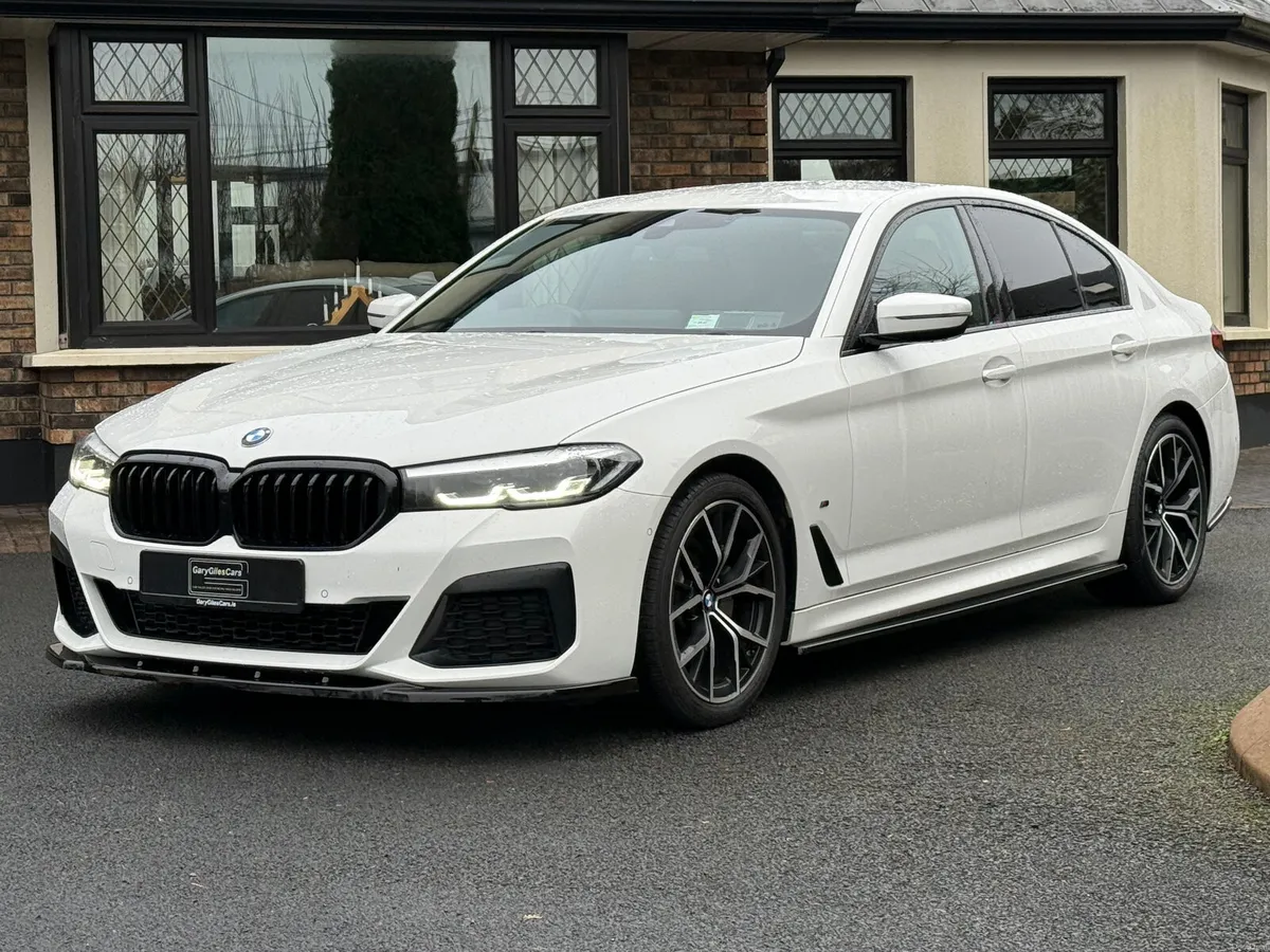 *Facelift* Immaculate 211 BMW 520d M-Sport! - Image 3