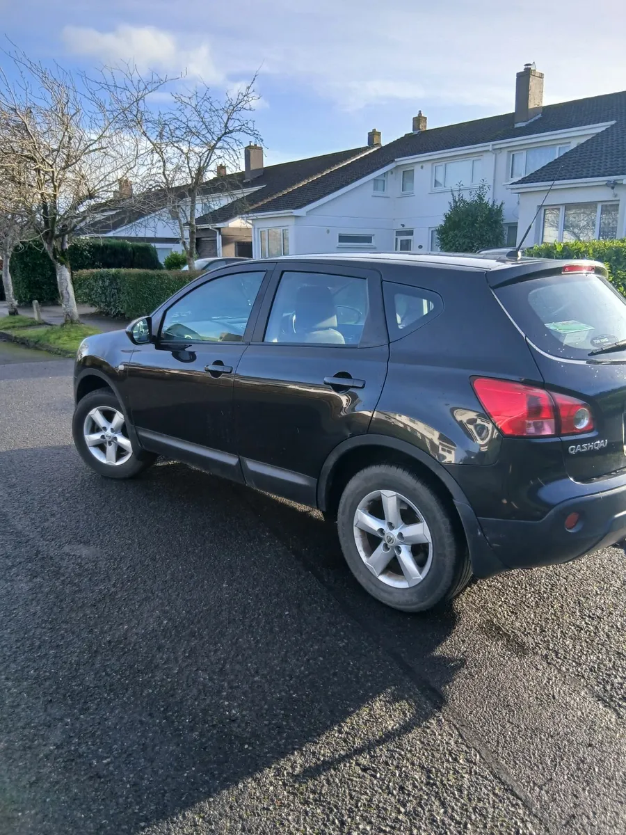 Nissan Qashqai 2009 - Image 4