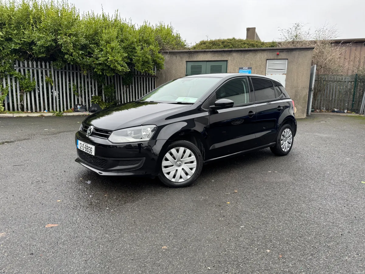 Volkswagen Polo 2012 - Image 2