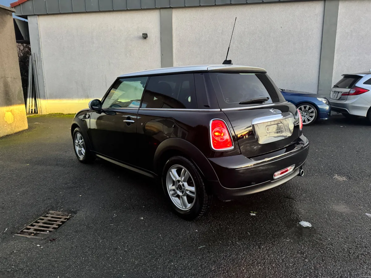 Mini Cooper 1.6 petrol Automatic - Image 4