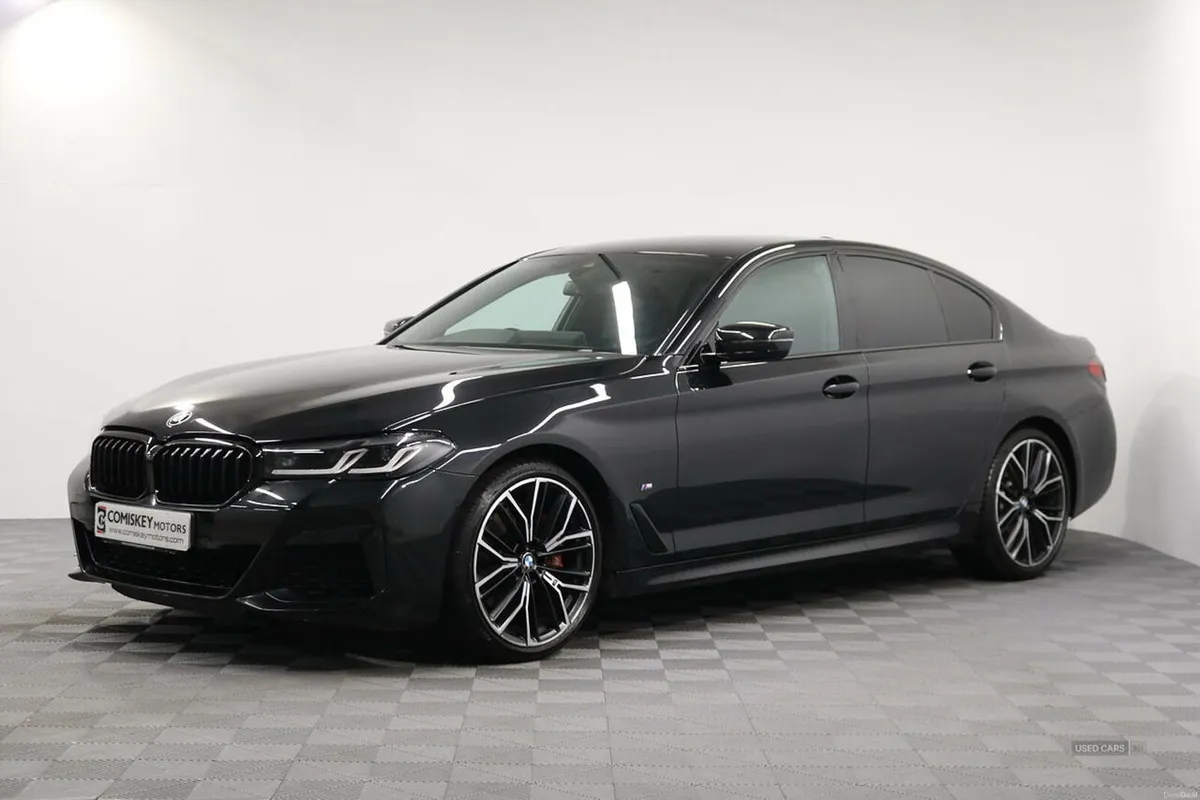 BMW 5-Series 520d MHT M Sport - Image 4