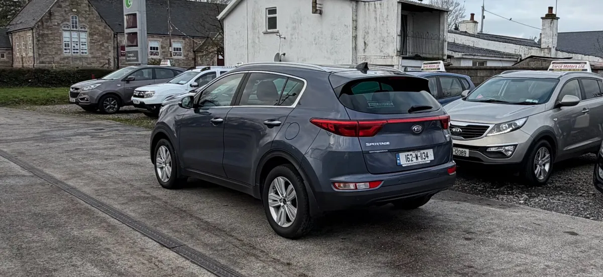 Kia Sportage 1.7 Nct&Tax - Image 4