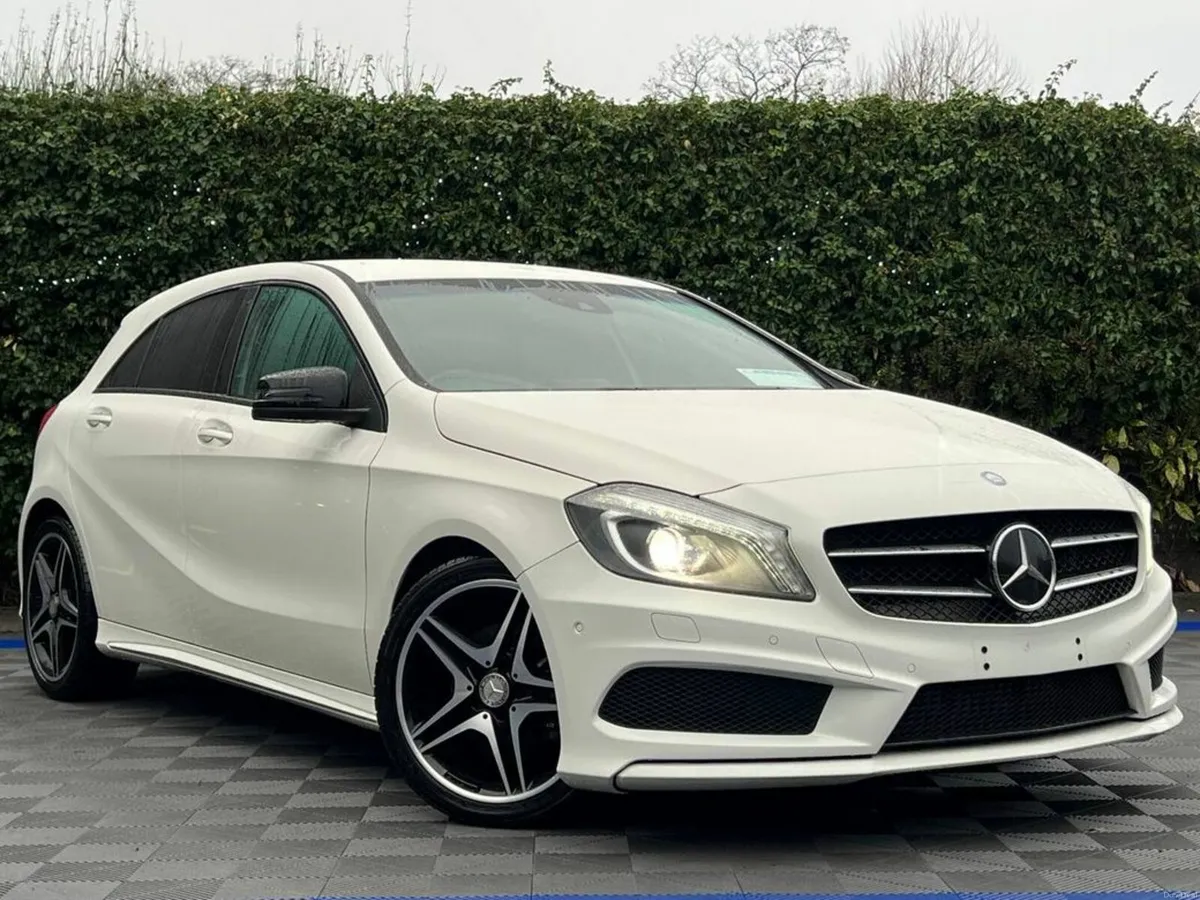 Mercedes-Benz A-Class A180 AMG-LINE 1.6 // SERVICE - Image 1