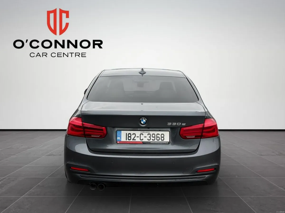 BMW 3-Series 330e Sport - Image 4