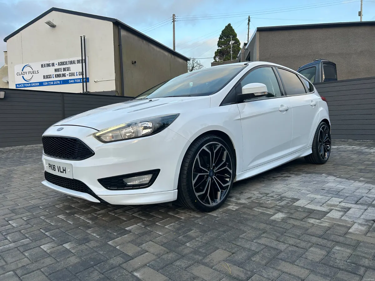 161 FORD FOCUS ZETEC S 1.5 TDCI 120 - Image 4