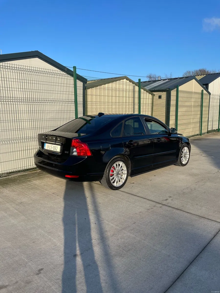 2011 Volvo S40 Full Year Test - Image 4