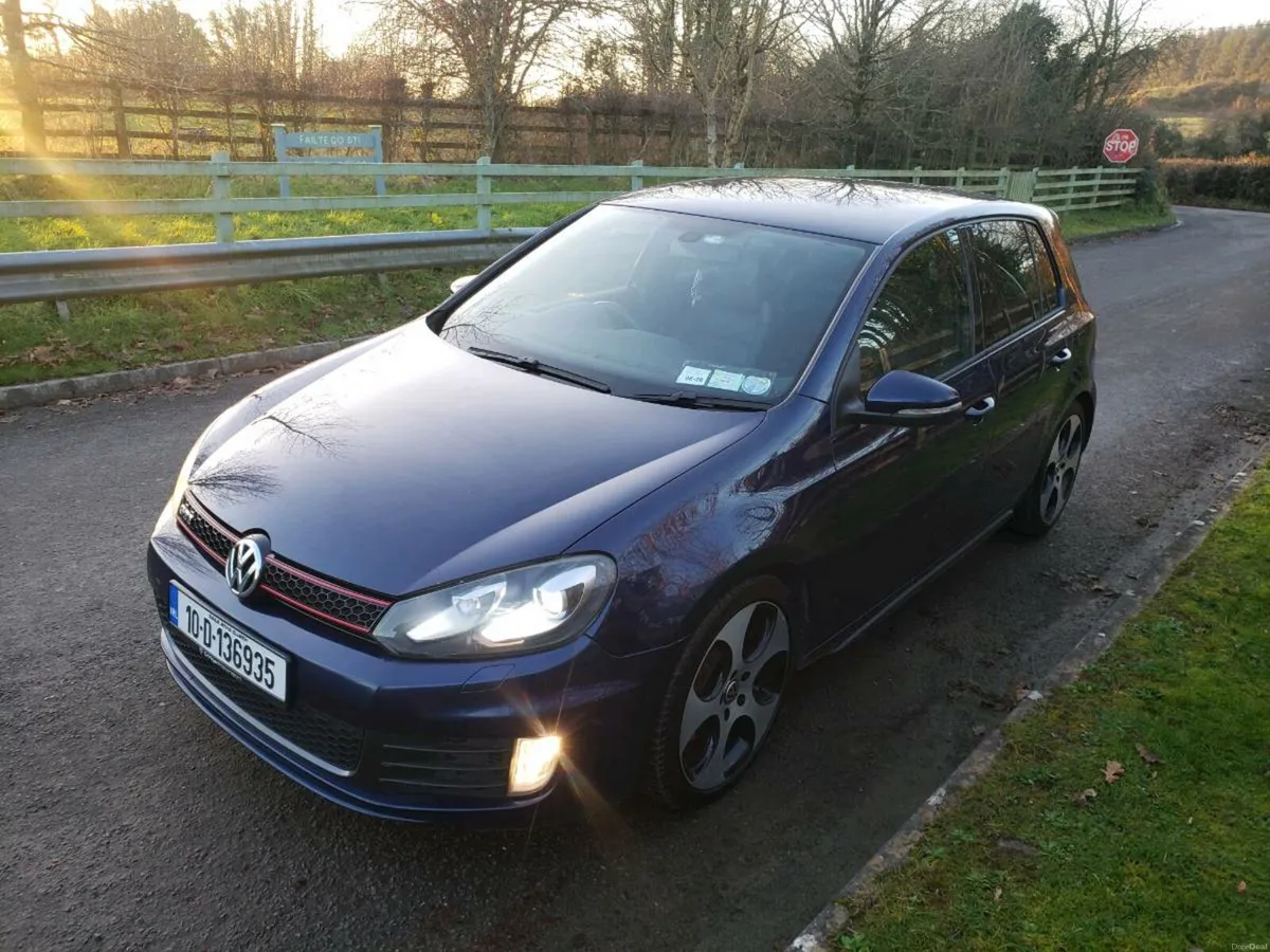 2010 Volkswagen Golf GTI 2.0 TSI - Image 3