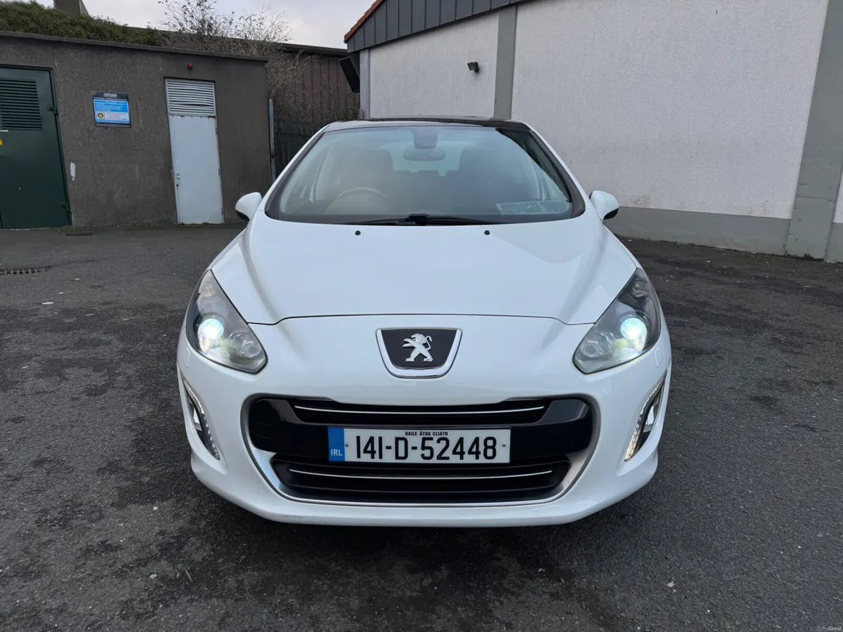 Peugeot 308 Automatic 1.6 Petrol 7 seats - Image 3